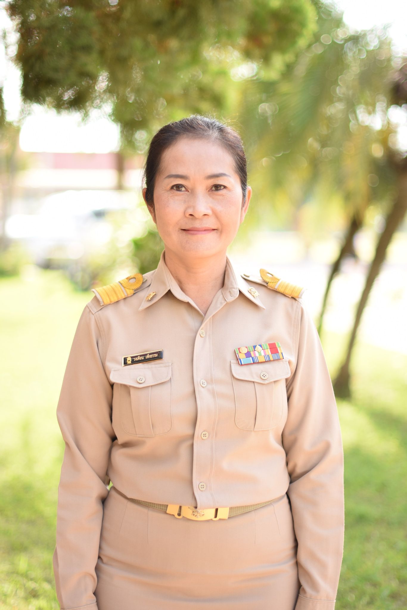 นางวงเดือน เพ็งธรรม 