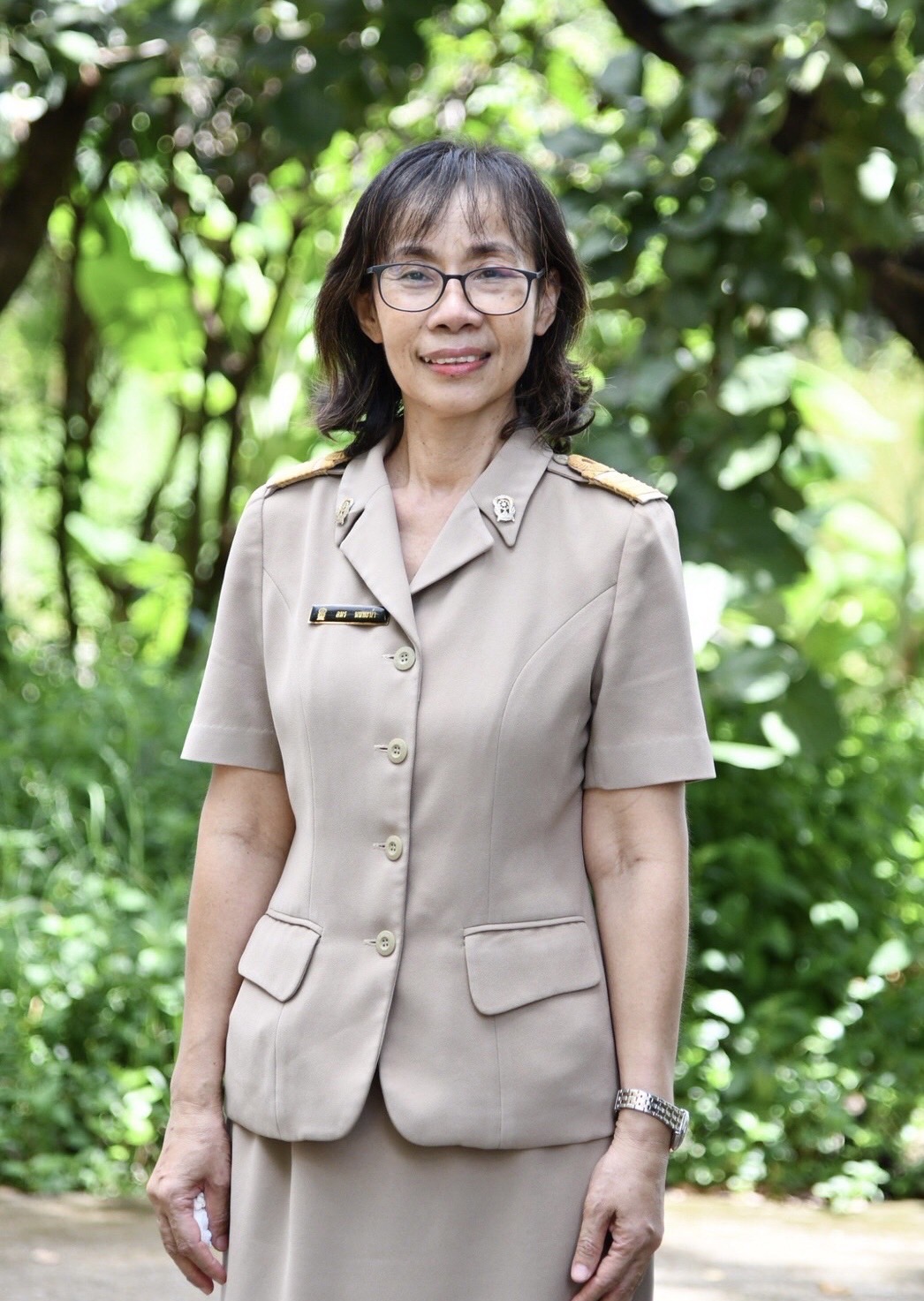 นางอมร นนทะนำ 